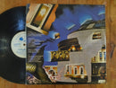 The Moody Blues – Caught Live + 5 (Zim VG+) 2LP