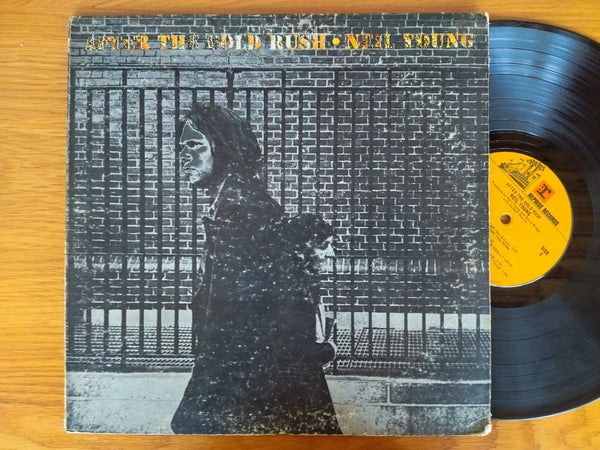Neil Young - After The Gold Rush (USA VG-) Gatefold +Poster