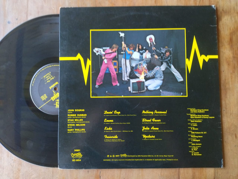 Earth Quake – Leveled (USA VG+)