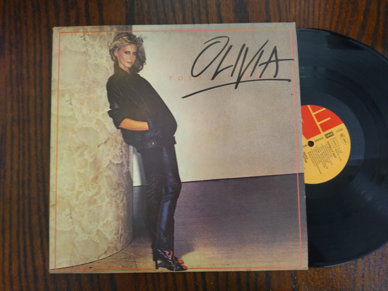 Olivia Newton John - Tottaly Hot (UK VG)