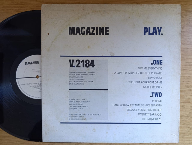 Magazine - Play (UK VG+)