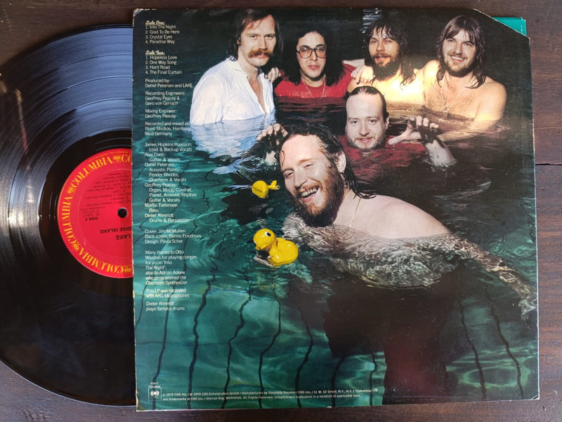 Lake  – Paradise Island (USA VG)